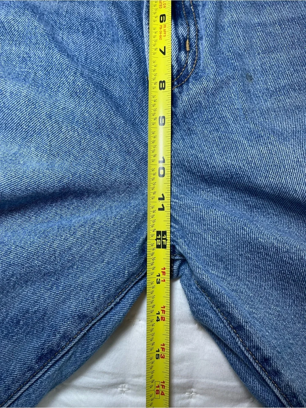 Women's Levi's High Loose Flare Jeans Size 29 Light
Wash Wide Leg Denim - Picture 12 of 13